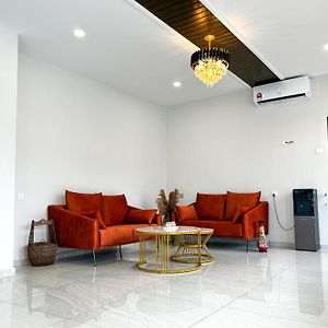 Mana Mana Hotel • Melaka •