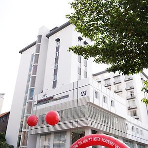 The Hub Hotel - Airport